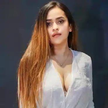 Prajakta Dusane Photo